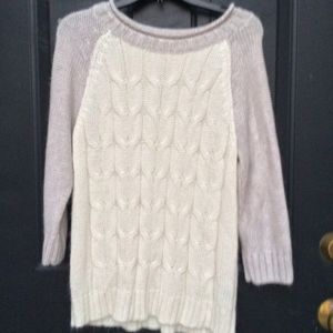 Cute Mossimo Brand Cream/Grey Knit Sweater! (XL)